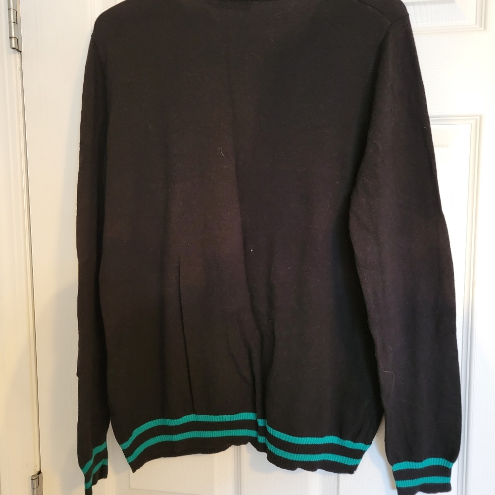 Sweater - Picture 2 of 2